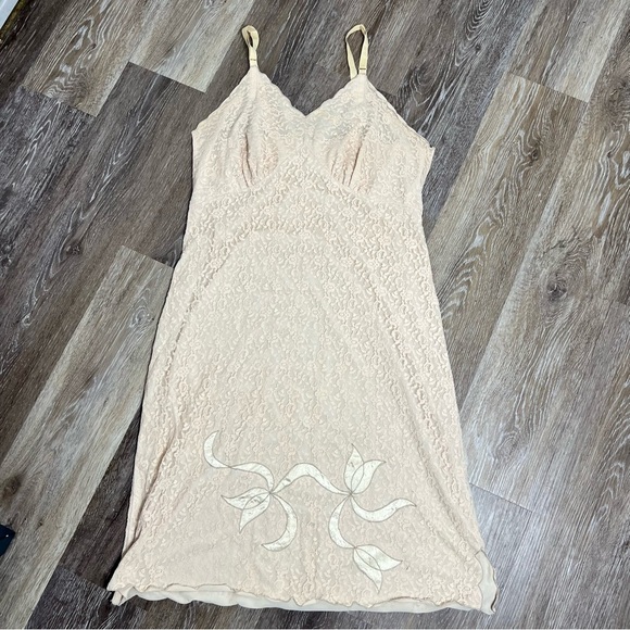 Vintage Vanity Fair Lingerie 1950’s Tricot Nylon and Lace Slip Dress Size 38 M - Picture 12 of 14